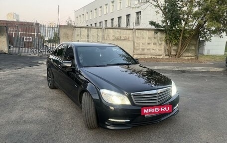 Mercedes-Benz C-Класс, 2011 год, 1 450 000 рублей, 6 фотография