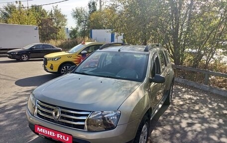 Renault Duster I рестайлинг, 2012 год, 990 000 рублей, 2 фотография