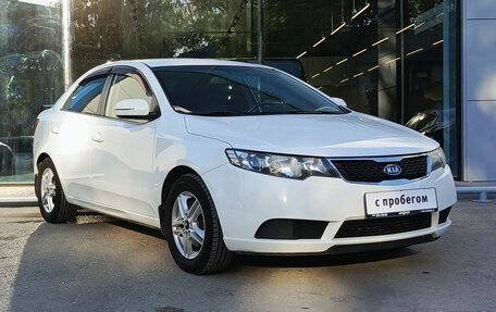 KIA Cerato III, 2011 год, 900 000 рублей, 3 фотография