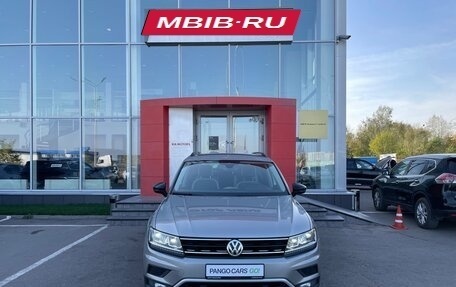 Volkswagen Tiguan II, 2019 год, 2 549 000 рублей, 2 фотография