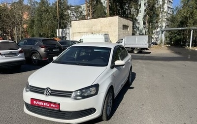 Volkswagen Polo VI (EU Market), 2011 год, 650 000 рублей, 1 фотография