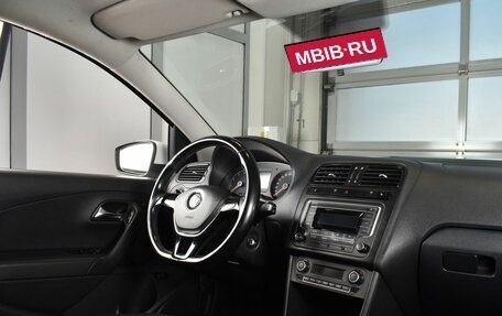 Volkswagen Polo VI (EU Market), 2016 год, 700 999 рублей, 10 фотография