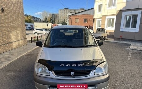 Toyota Raum I, 1999 год, 425 000 рублей, 3 фотография