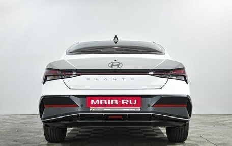 Hyundai Elantra, 2024 год, 2 670 000 рублей, 6 фотография