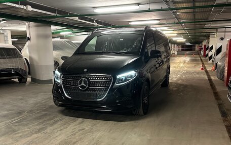 Mercedes-Benz V-Класс, 2024 год, 20 450 000 рублей, 4 фотография