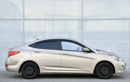 Hyundai Solaris II рестайлинг, 2011 год, 599 000 рублей, 3 фотография