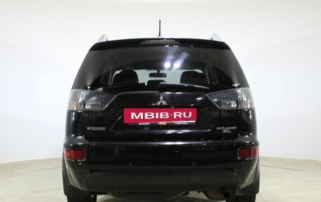 Mitsubishi Outlander III рестайлинг 3, 2010 год, 1 320 000 рублей, 6 фотография