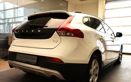 Volvo V40 Cross Country I, 2015 год, 1 670 000 рублей, 4 фотография