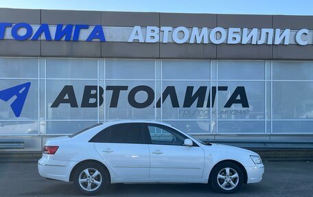 Hyundai Sonata VI, 2009 год, 748 000 рублей, 3 фотография