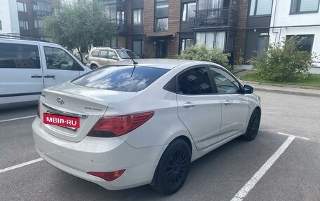 Hyundai Solaris II рестайлинг, 2014 год, 1 060 000 рублей, 4 фотография