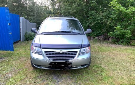 Chrysler Voyager IV, 2003 год, 600 000 рублей, 1 фотография