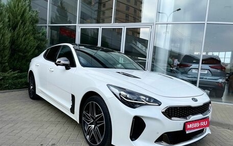 KIA Stinger I, 2021 год, 4 500 000 рублей, 1 фотография