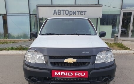 Chevrolet Niva I рестайлинг, 2019 год, 965 000 рублей, 2 фотография