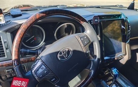 Toyota Land Cruiser 200, 2012 год, 3 800 000 рублей, 7 фотография