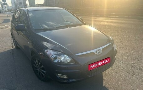 Hyundai i30 I, 2011 год, 670 000 рублей, 4 фотография