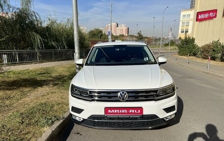 Volkswagen Tiguan II, 2017 год, 3 100 000 рублей, 2 фотография