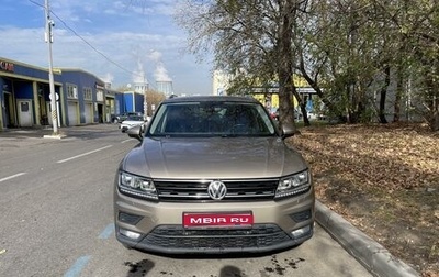 Volkswagen Tiguan II, 2017 год, 2 000 000 рублей, 1 фотография