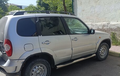 Chevrolet Niva I рестайлинг, 2009 год, 500 000 рублей, 2 фотография