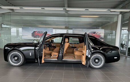 Rolls-Royce Phantom VIII, 2023 год, 87 300 000 рублей, 6 фотография