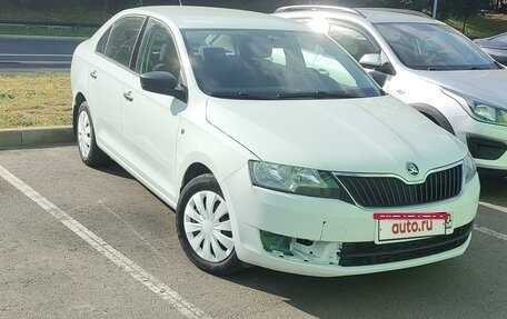 Skoda Rapid I, 2015 год, 950 000 рублей, 3 фотография