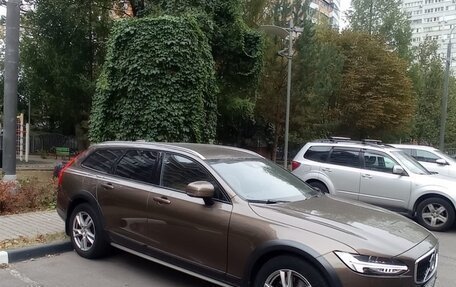 Volvo V90 Cross Country I рестайлинг, 2017 год, 3 950 000 рублей, 4 фотография