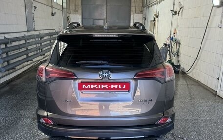 Toyota RAV4, 2019 год, 3 500 000 рублей, 5 фотография