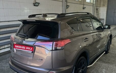 Toyota RAV4, 2019 год, 3 500 000 рублей, 4 фотография