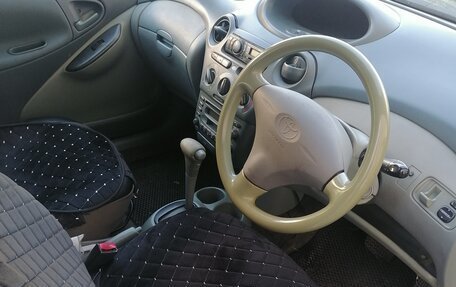 Toyota Vitz, 2001 год, 320 000 рублей, 8 фотография