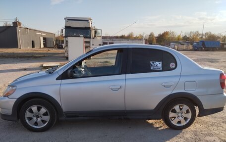 Toyota Echo, 2001 год, 250 000 рублей, 1 фотография