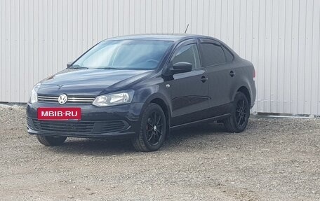 Volkswagen Polo VI (EU Market), 2013 год, 849 000 рублей, 2 фотография