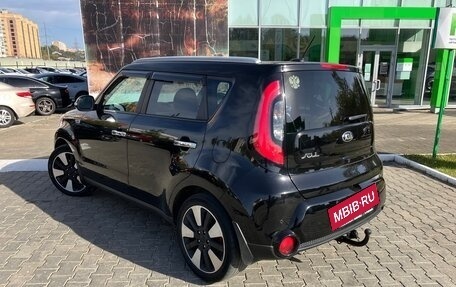 KIA Soul II рестайлинг, 2016 год, 1 750 000 рублей, 2 фотография