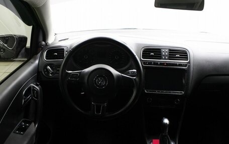 Volkswagen Polo VI (EU Market), 2012 год, 899 900 рублей, 10 фотография