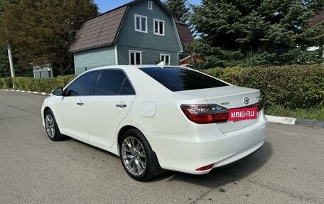 Toyota Camry, 2015 год, 2 150 000 рублей, 4 фотография