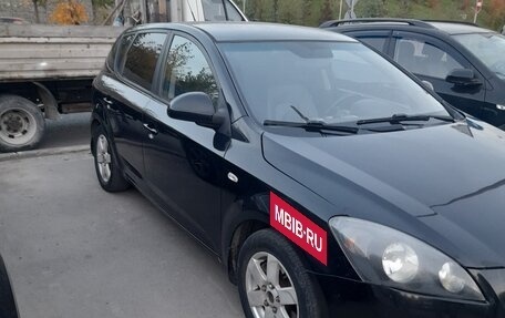 KIA cee'd I рестайлинг, 2008 год, 555 000 рублей, 3 фотография