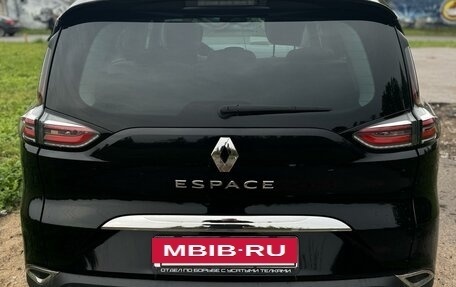 Renault Espace V рестайлинг, 2017 год, 2 059 999 рублей, 6 фотография