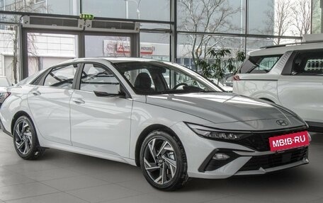 Hyundai Elantra, 2023 год, 2 440 000 рублей, 3 фотография