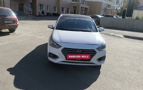 Hyundai Solaris II рестайлинг, 2018 год, 1 150 000 рублей, 4 фотография