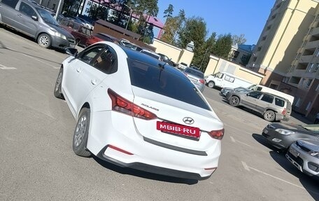 Hyundai Solaris II рестайлинг, 2018 год, 1 150 000 рублей, 3 фотография