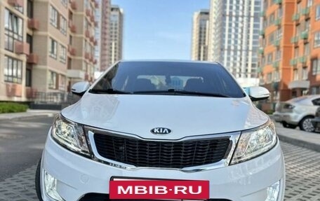 KIA Rio III рестайлинг, 2013 год, 900 000 рублей, 3 фотография