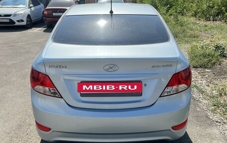 Hyundai Solaris II рестайлинг, 2012 год, 1 100 000 рублей, 10 фотография