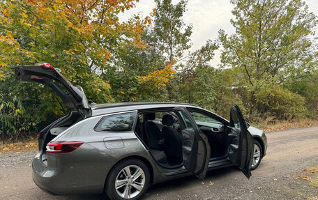 Opel Insignia II рестайлинг, 2019 год, 2 200 000 рублей, 9 фотография