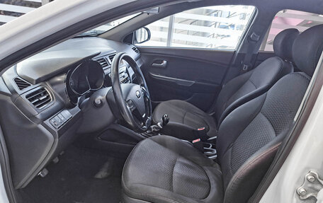 KIA Rio III рестайлинг, 2015 год, 830 754 рублей, 16 фотография