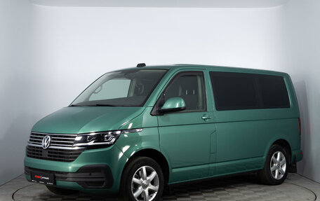 Volkswagen Caravelle T6 рестайлинг, 2020 год, 5 350 000 рублей, 1 фотография