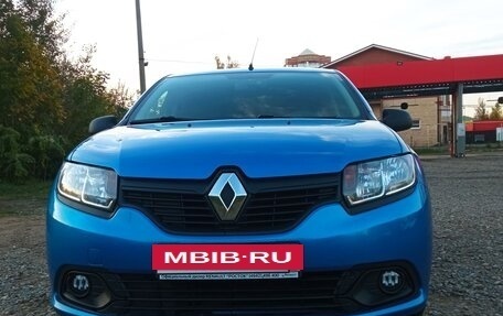 Renault Logan II, 2017 год, 800 000 рублей, 16 фотография