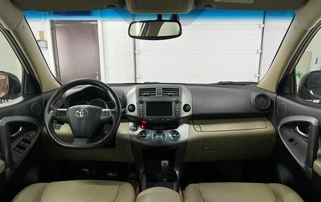 Toyota RAV4, 2011 год, 1 750 000 рублей, 13 фотография