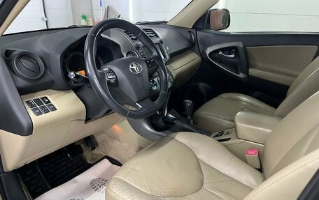 Toyota RAV4, 2011 год, 1 750 000 рублей, 29 фотография