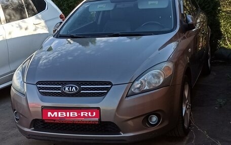 KIA cee'd I рестайлинг, 2008 год, 850 000 рублей, 1 фотография