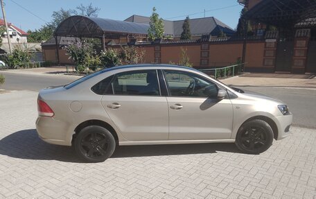 Volkswagen Polo VI (EU Market), 2011 год, 925 000 рублей, 10 фотография