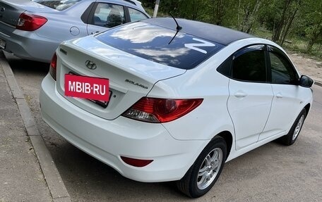 Hyundai Solaris II рестайлинг, 2012 год, 730 000 рублей, 11 фотография