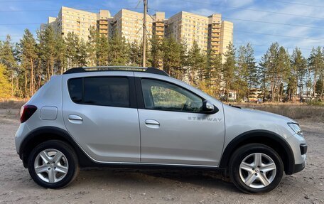 Renault Sandero II рестайлинг, 2018 год, 1 280 000 рублей, 7 фотография